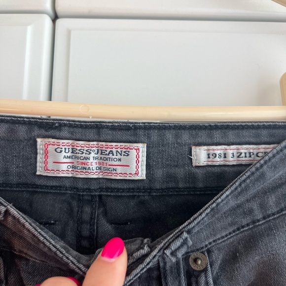 Vintage Black Washed Guess Straight Leg Jeans and Zipper Detail - Picture 3 of 4